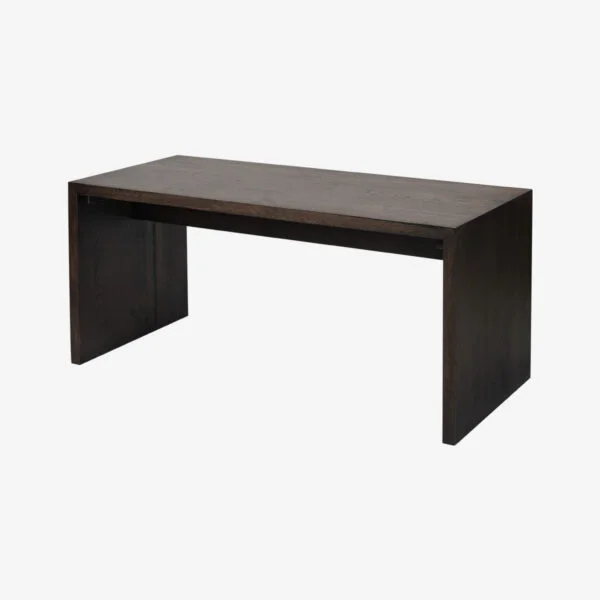 PMP Furniture / Tables / Banket